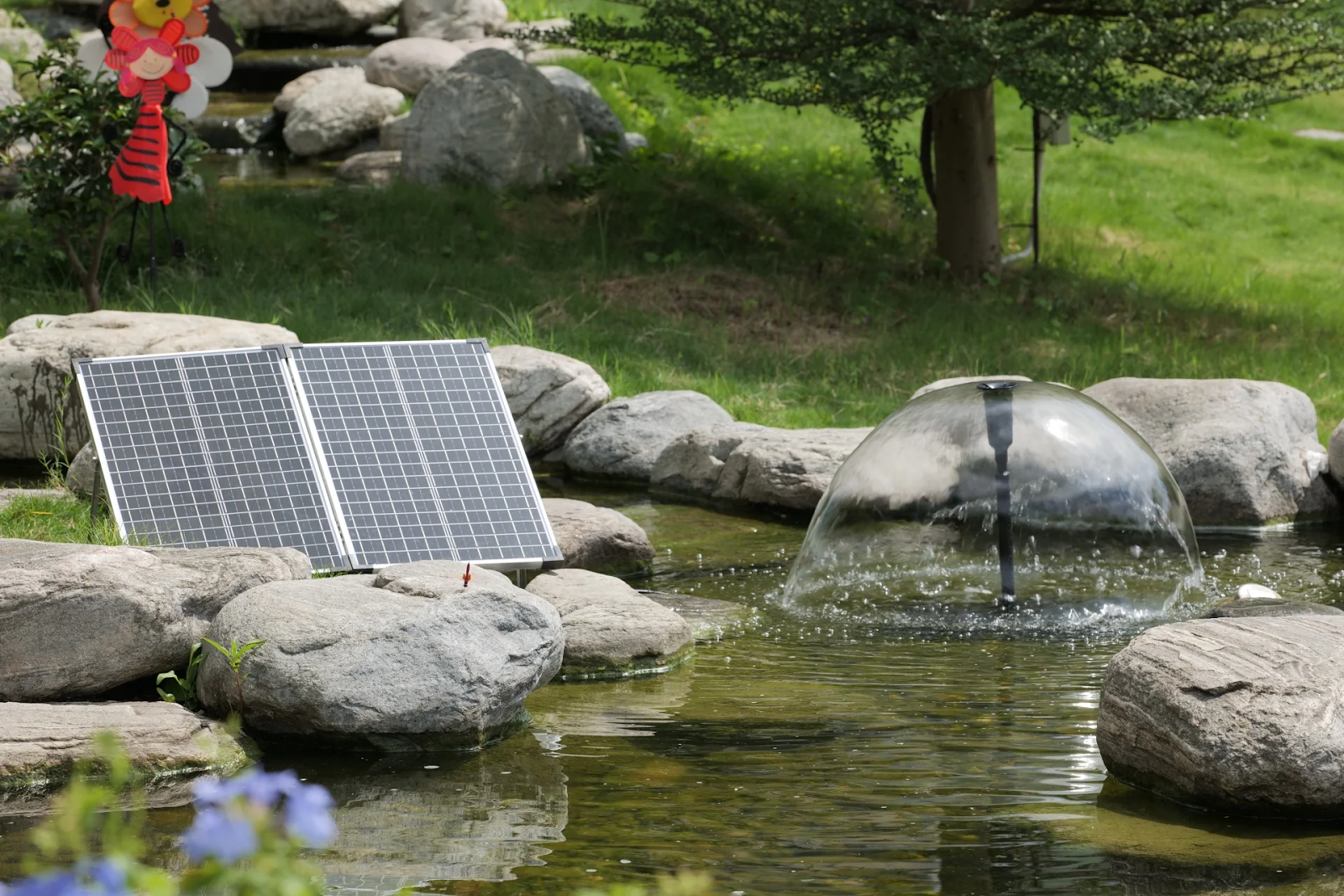 Solar Power Fountains
