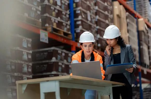 How Logistic Warehousing Improves Supply Chain Efficiency